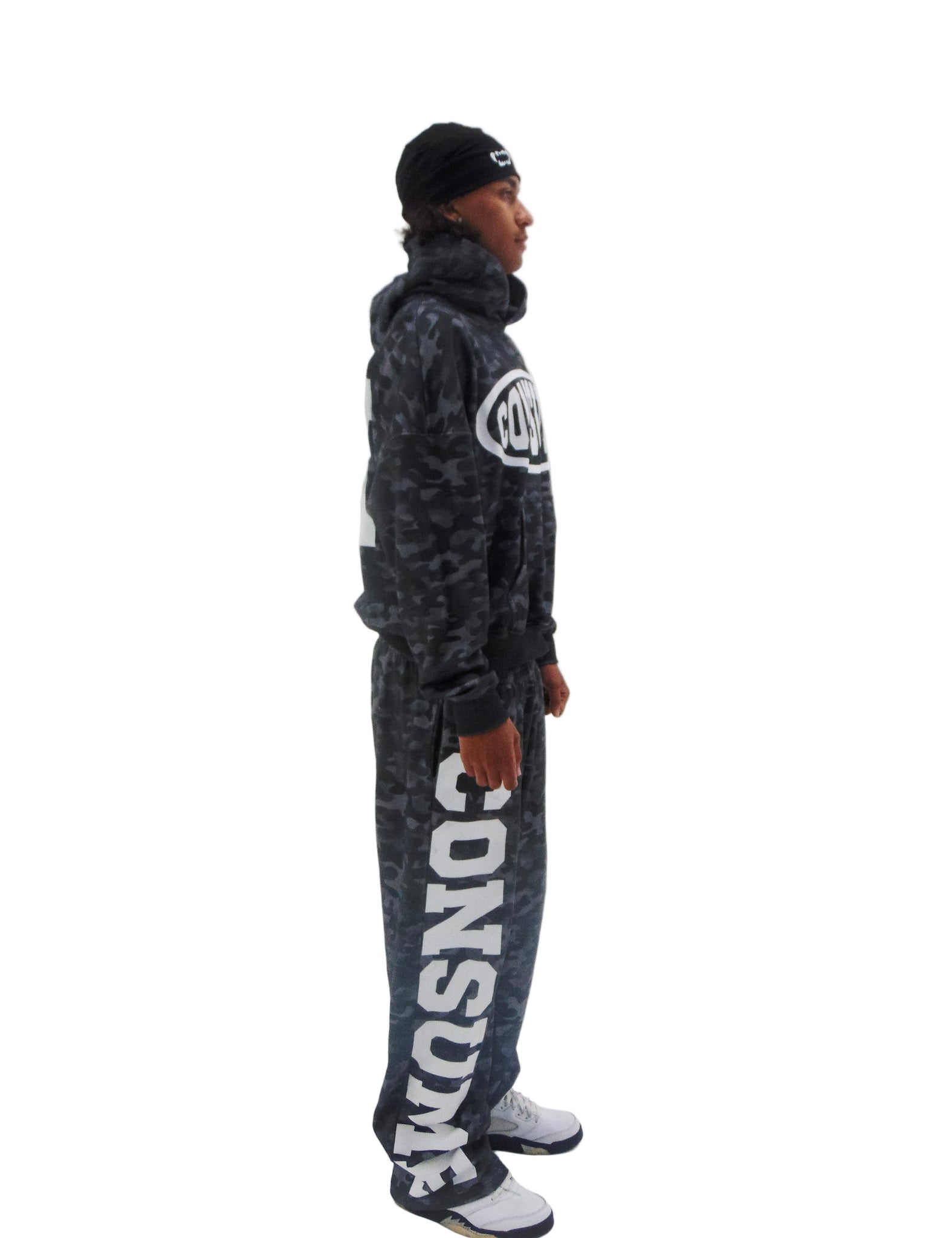 CAMO SWEATS
