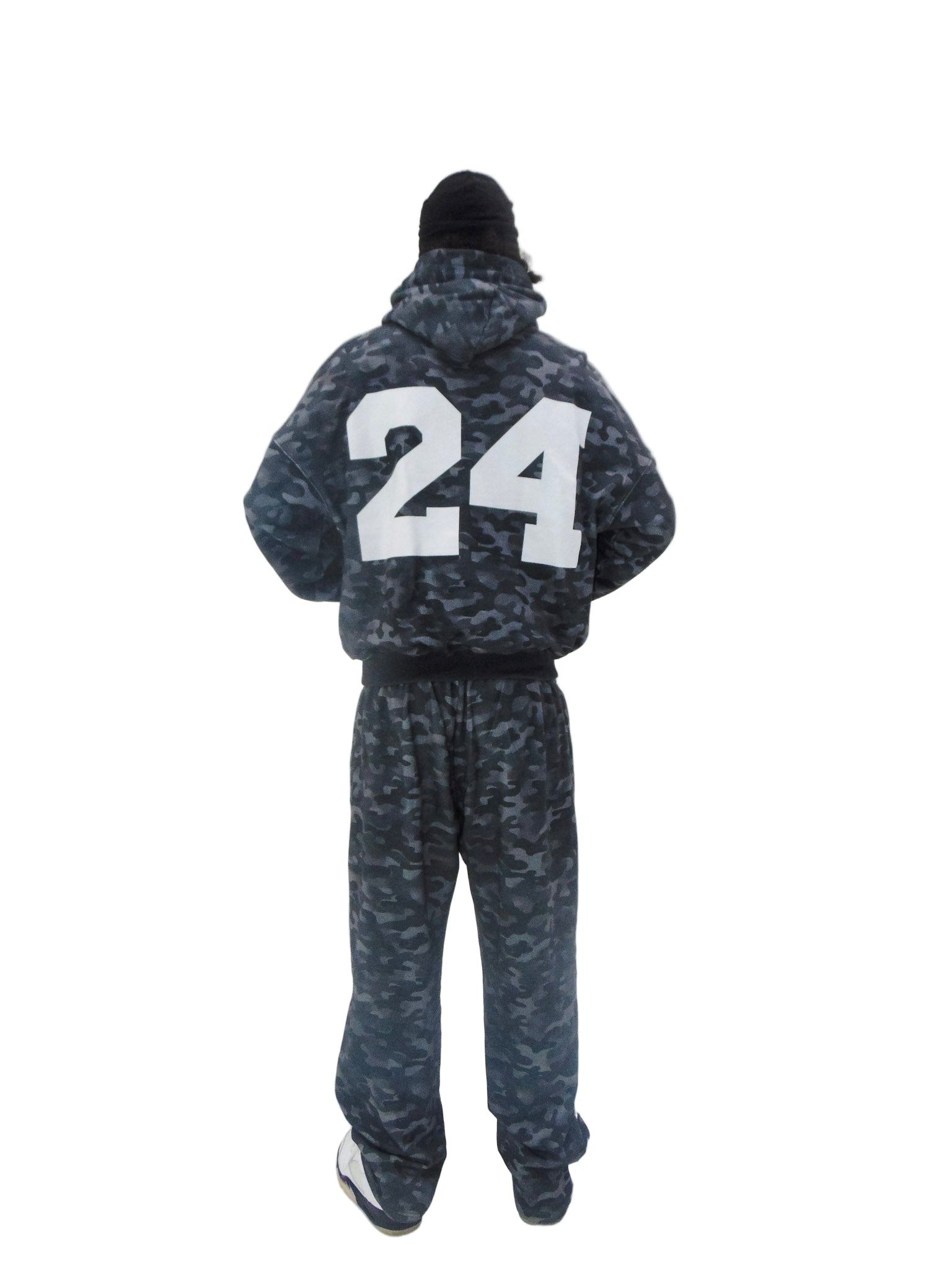 CAMO SWEATS